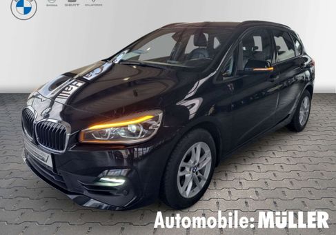 BMW 218, 2020