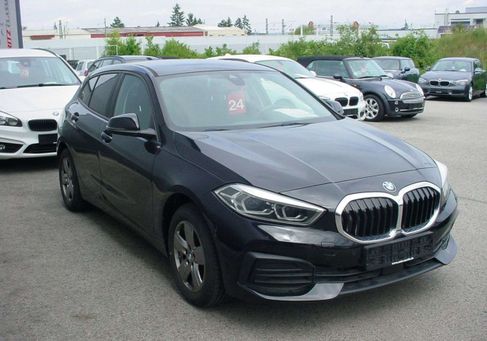 BMW 116, 2021