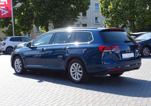 Volkswagen Passat Variant, 2023 3