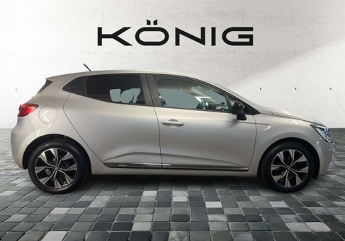 Renault Clio, 2023