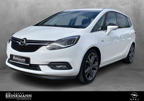 Opel Zafira, 2018