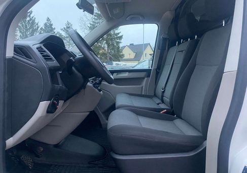 Volkswagen T6 Transporter, 2018