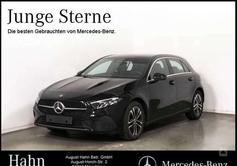 Mercedes-Benz A 200, 2023