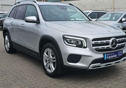 Mercedes-Benz GLB 250, 2022