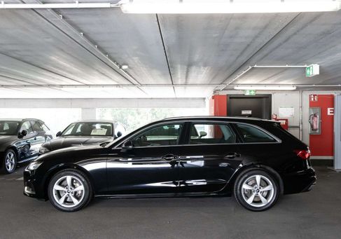 Audi A4, 2022