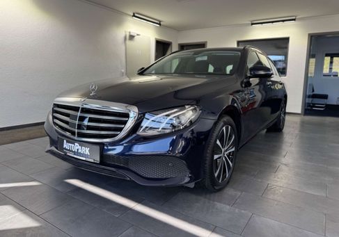 Mercedes-Benz E 300, 2020 3