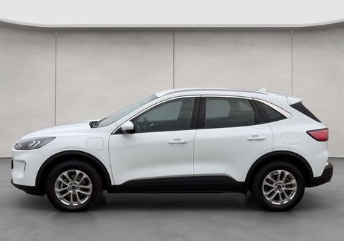 Ford Kuga, 2022