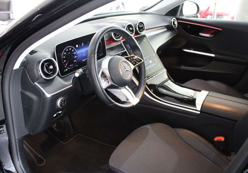 Mercedes-Benz C 200, 2024