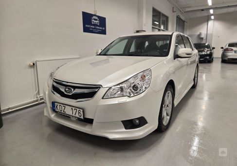 Subaru Legacy, 2011