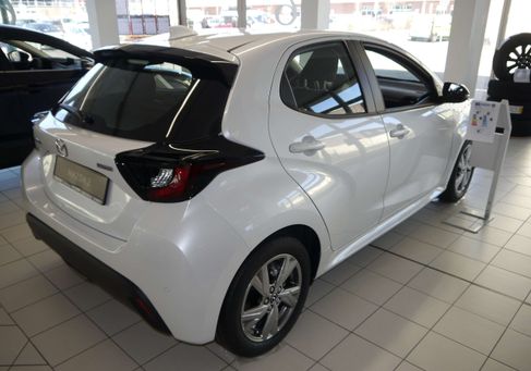 Mazda 2, 2025 3