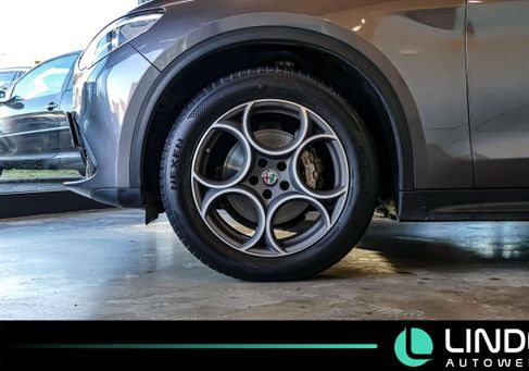 Alfa Romeo Stelvio, 2018