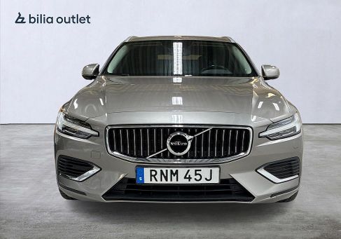 Volvo V60, 2022