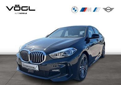 BMW 118, 2023