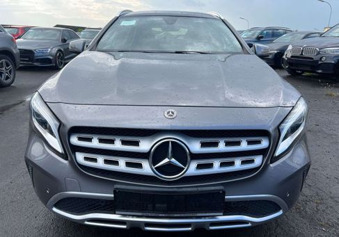 Mercedes-Benz GLA 200, 2020 2