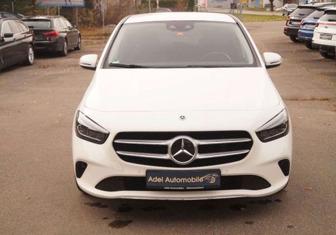 Mercedes-Benz B 200, 2021