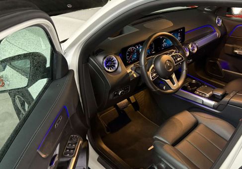 Mercedes-Benz GLB 200, 2021 2