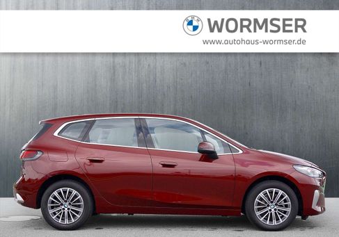 BMW 220, 2023 2