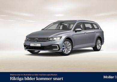 Volkswagen Passat Variant, 2023