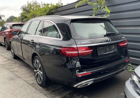 Mercedes-Benz E 300, 2022 2