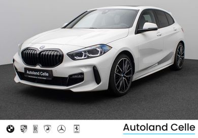 BMW 120, 2022