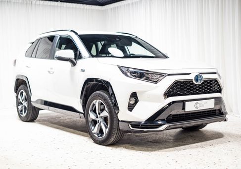 Toyota RAV 4, 2021