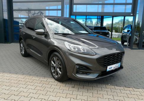 Ford Kuga, 2021