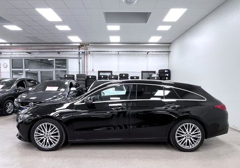 Mercedes-Benz CLA 200 Shooting Brake, 2021