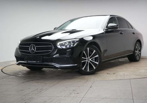 Mercedes-Benz E 300, 2020