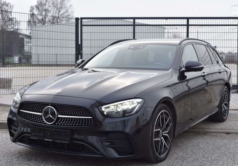 Mercedes-Benz E 400, 2022