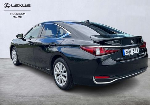 Lexus ES, 2021