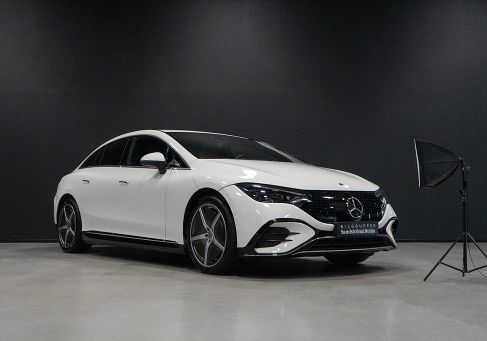 Mercedes-Benz EQE, 2025