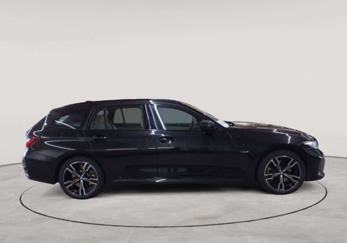 BMW 320, 2022