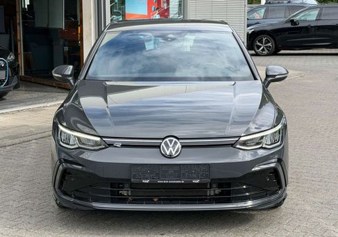 Volkswagen Golf, 2024 2