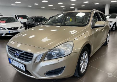 Volvo V60, 2011