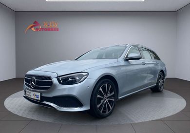 Mercedes-Benz E 300, 2022