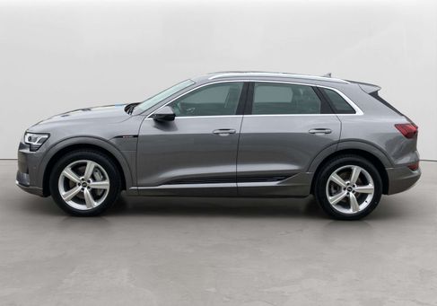 Audi e-tron, 2022 3