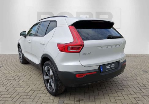 Volvo XC40, 2024 3