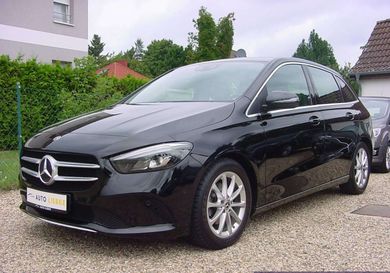 Mercedes-Benz B 180, 2021