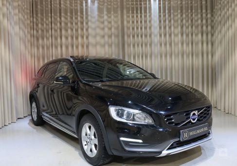 Volvo V60 Cross Country, 2016