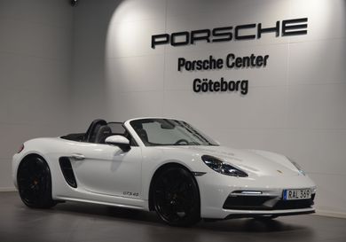 Porsche, 2023