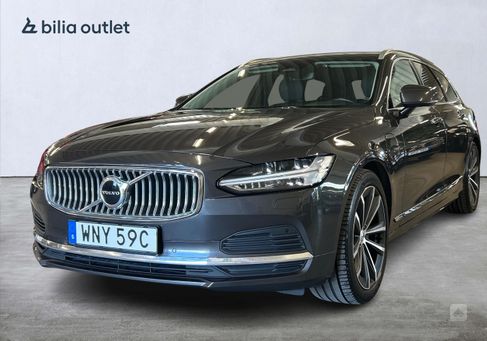 Volvo V90, 2022