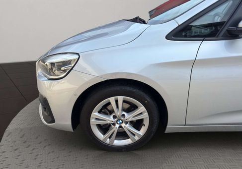 BMW 218, 2020 3