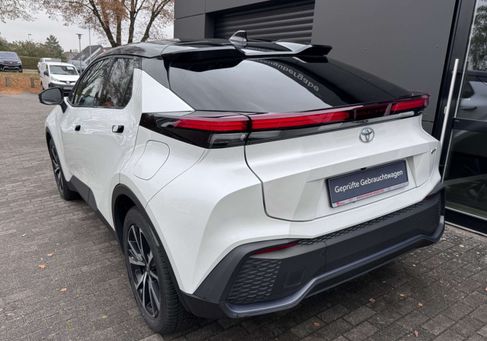 Toyota C-HR, 2024
