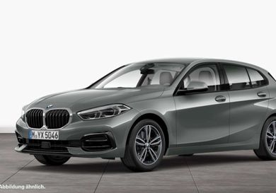 BMW 118, 2023