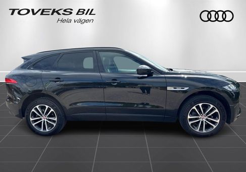 Jaguar F-Pace, 2018