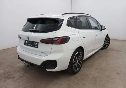 BMW 220, 2025 3
