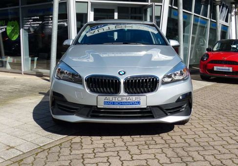BMW 218, 2018 3