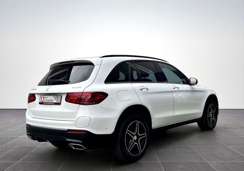 Mercedes-Benz GLC 300, 2022