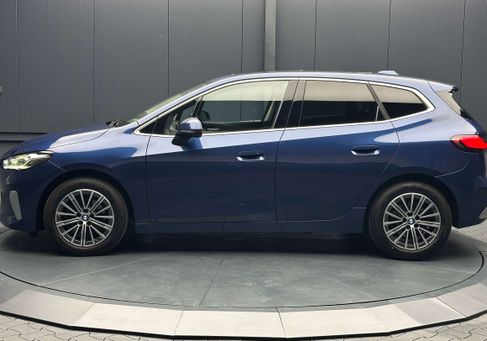 BMW 220, 2023 2