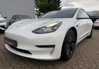 Tesla Model 3, 2022
